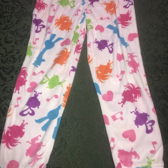 NWT trolls rainbow pajamas 6 6x birthdays holidays - Picture 5 of 7